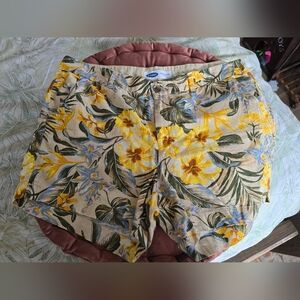 Tropical Floral Linen Shorts